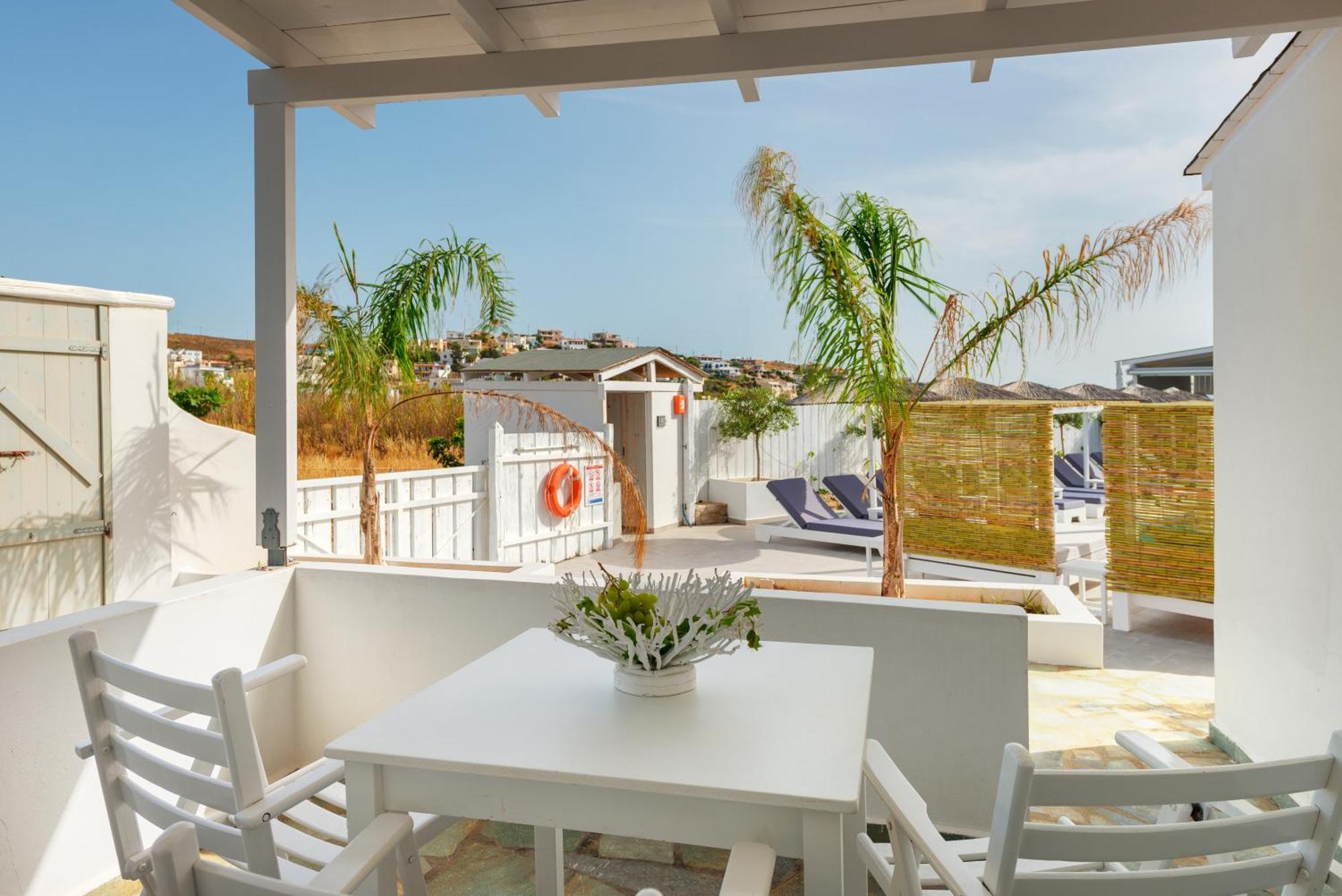 Aegean Paradiso Vacation Club - "Adults Only" Azolimnos Syros Exterior photo